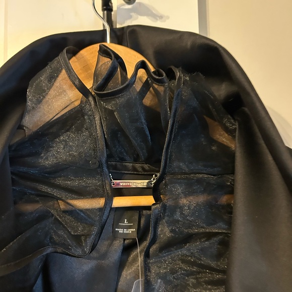 Elegant Black Satin Jacket with Lace trim - Picture 6 of 7